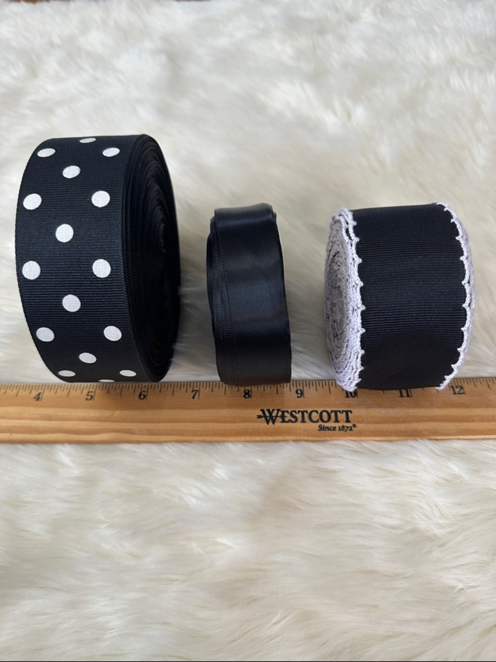 Ribbon lot - mostly black - Picture 3 of 5